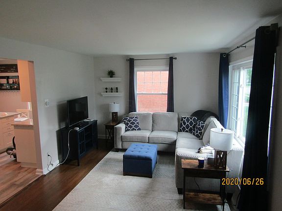 4th image of 4281 Brookgrove Dr