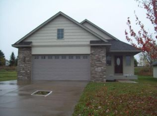 1804 Buffalo Run Rd, Buffalo, MN 55313