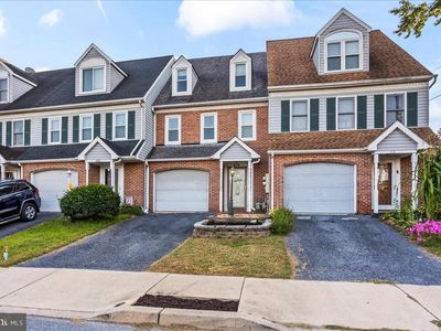 678 Topaz Dr, Lancaster, PA, 17603