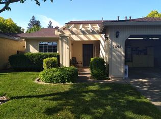 7505 Sun Point Ln, Sacramento, CA 95828