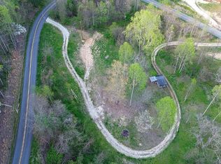 3999 High Rock Rd, Stanton, KY 40380