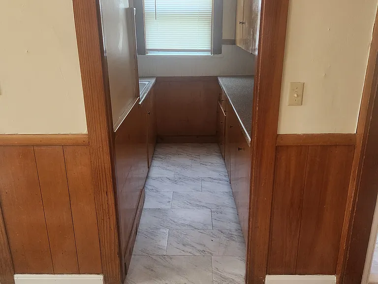420 Academy Ave #2 — Photo 7