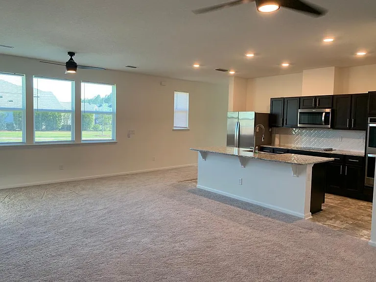 8059 Guild Way — Photo 3
