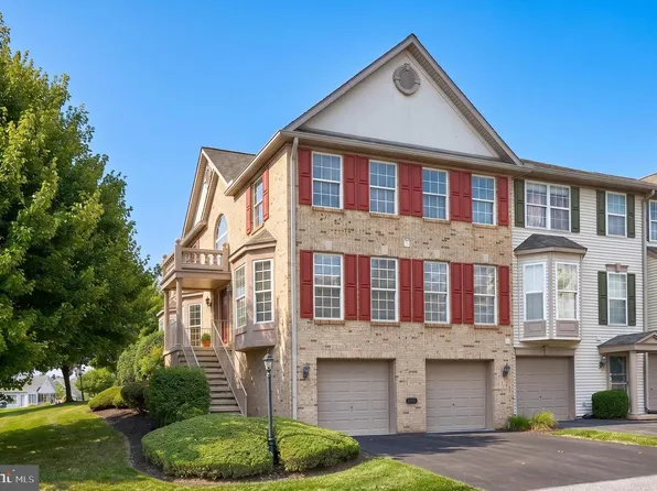 340 Harvest Field Ln, York, PA 17403