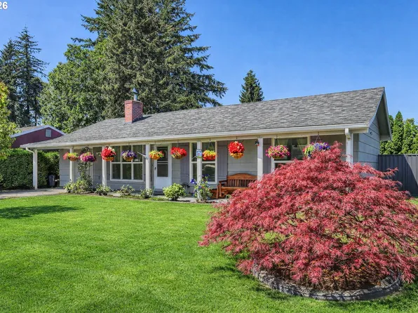 16827 SE Rhine St, Portland, OR 97236