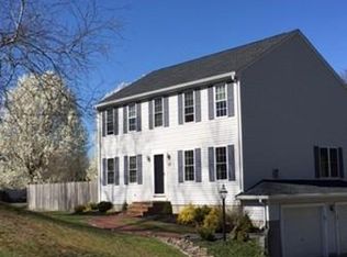 32 Carpenter St, Middleboro, MA 02346