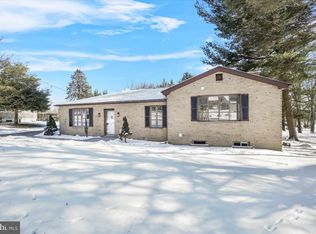 5935 Meadow Rd, Frederick, MD 21701