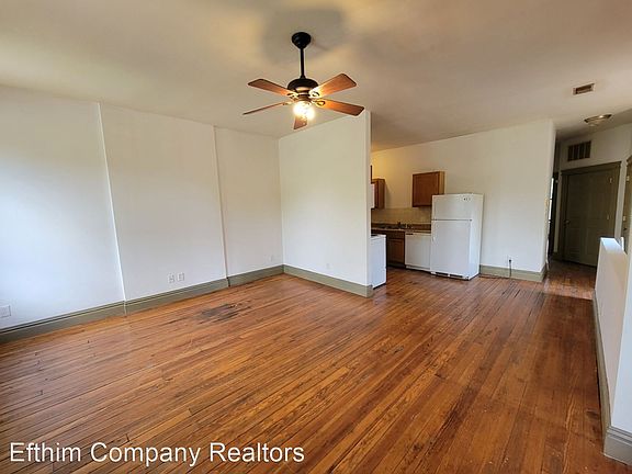 3rd image of 3008 S Jefferson Ave #A