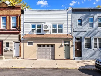 113 Van Pelt Avenue
