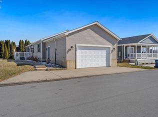 1609 N Mariner Crossing Rd, Lakeside Marblehead, OH 43440