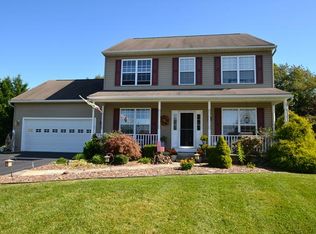 625 Devonshire Dr, Oxford, PA 19363