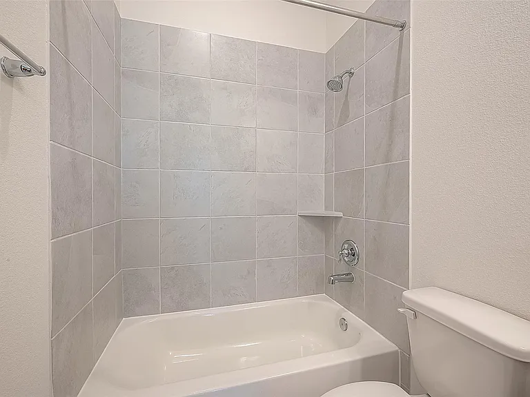 1303 Munson Valley Rd — Photo 27