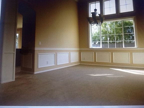 4th image of 41034 Arron Ct