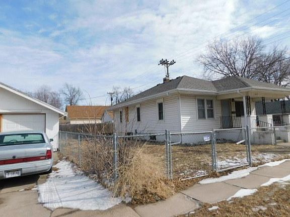single detached garage