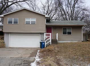 419 Jefferson St, Muscatine, IA 52761