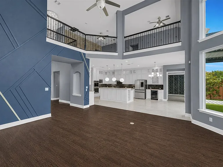 5946 Bradley Ct — Photo 17