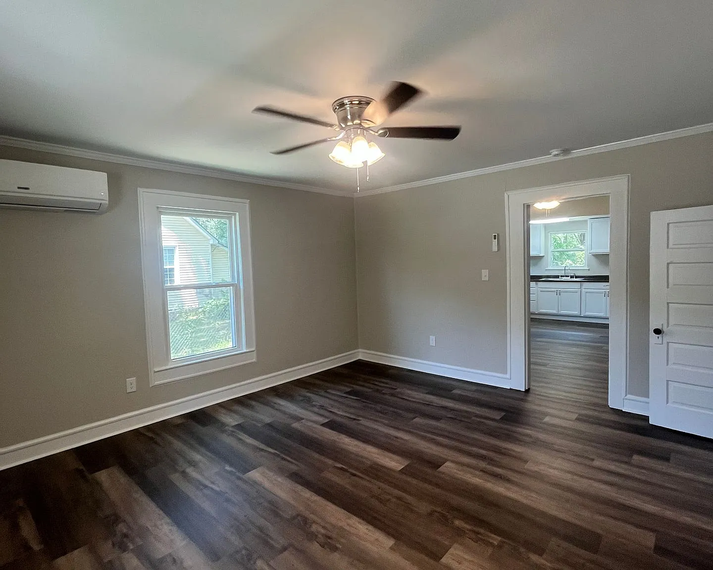 269 Woodruff St — Photo 3