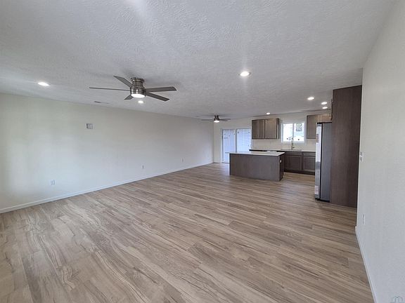 2nd image of 640 S 4th St