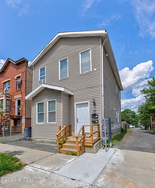 2nd image of 57 Catherine Street