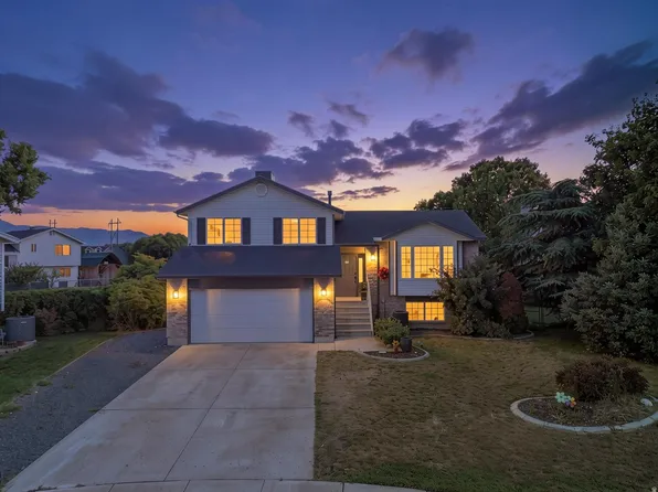3136 W 4625 S, Roy, UT 84067