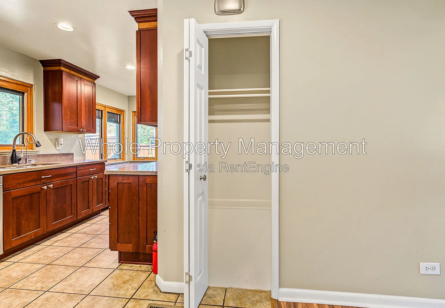4 bed, 2.0 bath, 1770 sqft, $3,300 — Photo 4