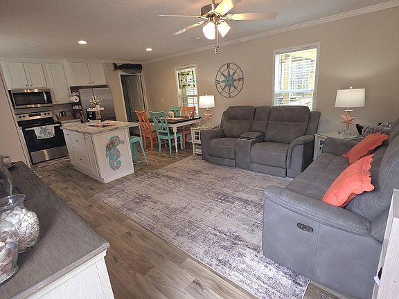 4th image of 147 Cedarwood Drive
