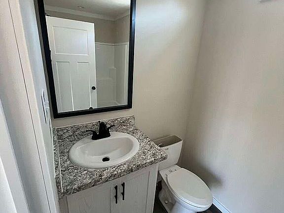 4th image of 49 Cherry Hill Ln