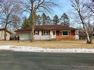 1957 Edgewood Ln, Hastings, MN 55033