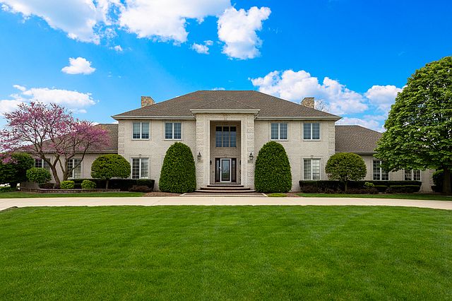 1st image of 9253 W Golfview Dr