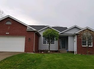 822 Joel Cir, Louisville, OH 44641