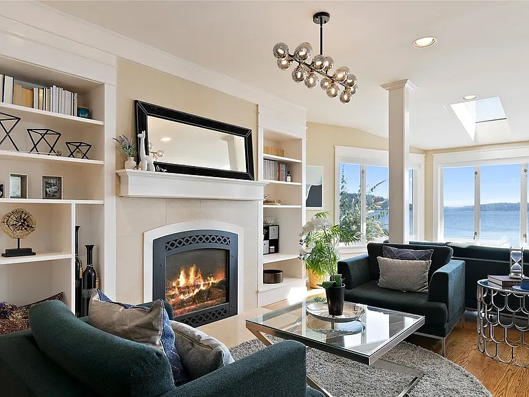 10822 Rainier Ave S — Photo 7