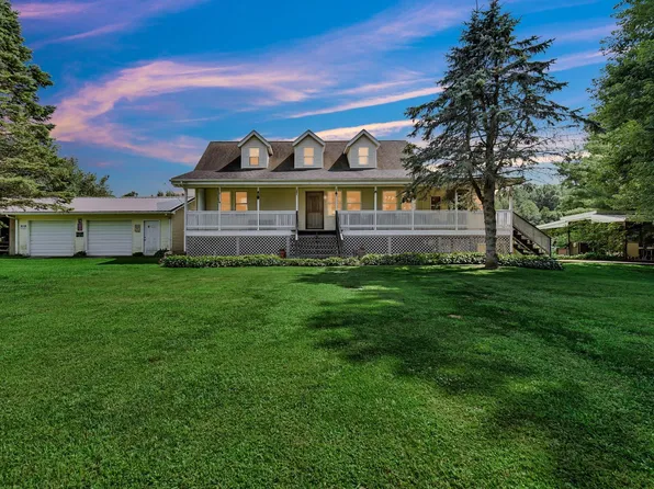 7709 E 625th Rd S, Knox, IN 46534