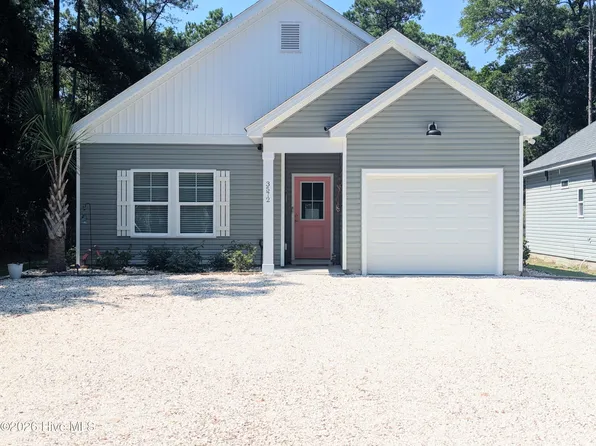 3572 Windy Point Road SW, Supply, NC 28462