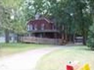 1203 Seneca Rd, Benton Harbor, MI 49022