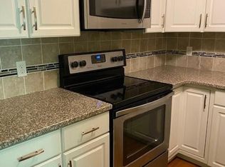 70 Buddington Rd APT 3, Groton, CT 06340