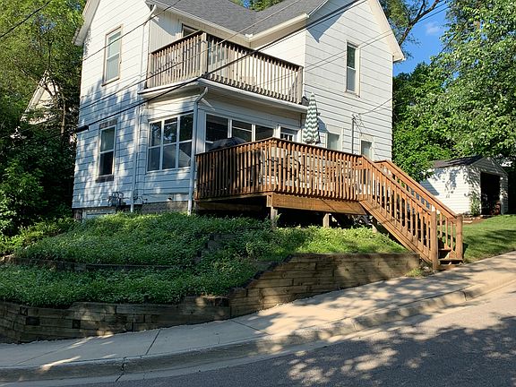 3rd image of 307 Florence St NE
