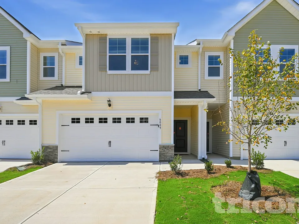 6009 Dutton Dr
