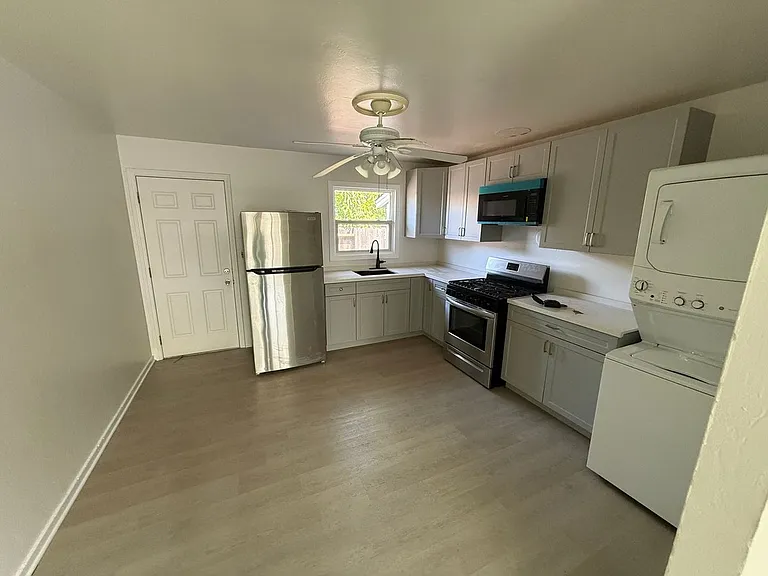 816 Boyd St #816 — Photo 1