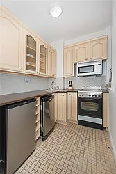 Rented by Evans Real Estate