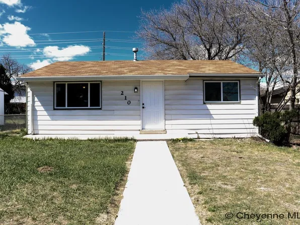 210 Stinson Ave, Cheyenne, WY 82007