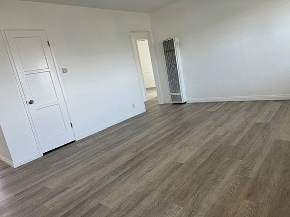 5th image of 225-227 Nieto Ave #227A