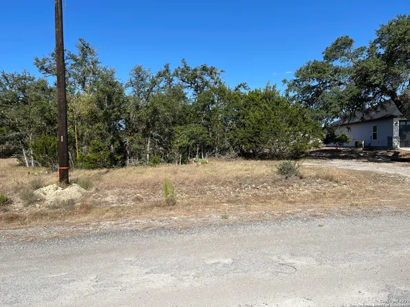 105 William Woods LOT 705, Blanco, TX 78606