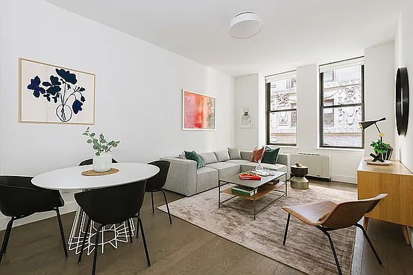 1st image of 25 Broad St Penthouse 1O