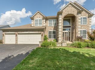 218 Liszka Ln, Oswego, IL 60543