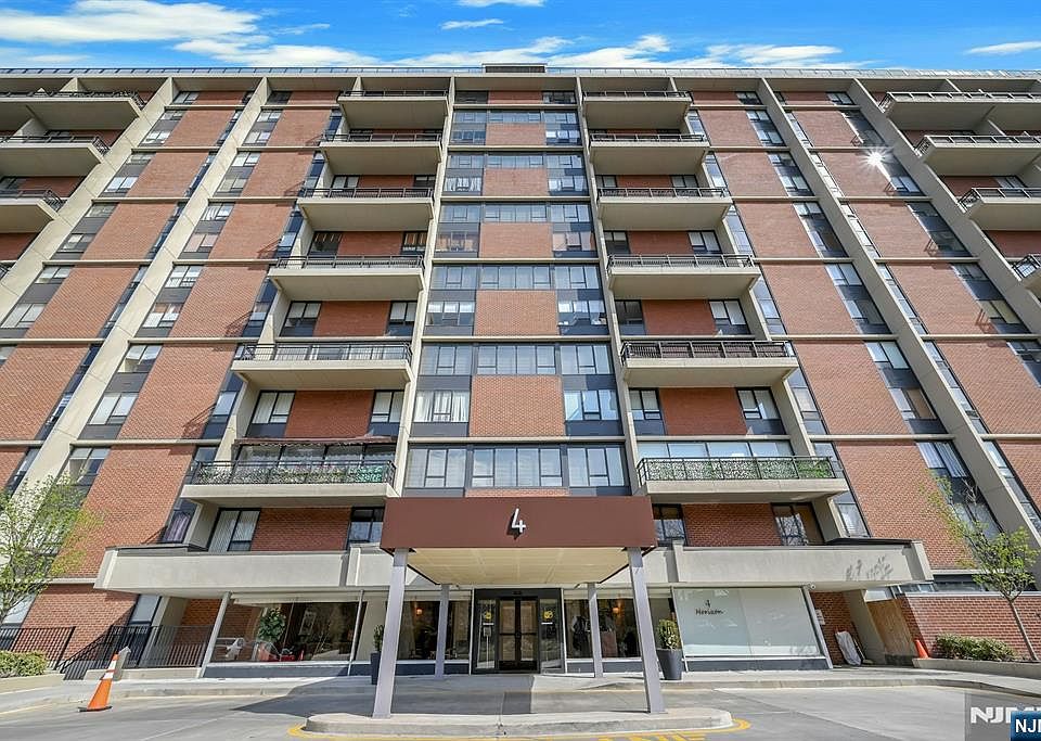 1st image of 4 Horizon Rd #G5