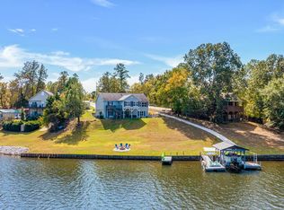 75 Blacksgate Cir, Cross Hill, SC 29332