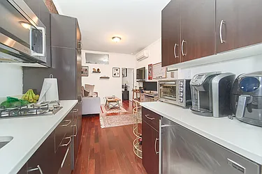 Rented by Living New York