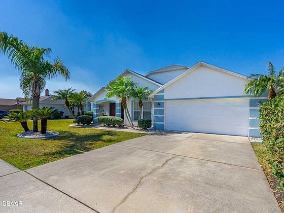 4th image of 6747 Ferri Cir