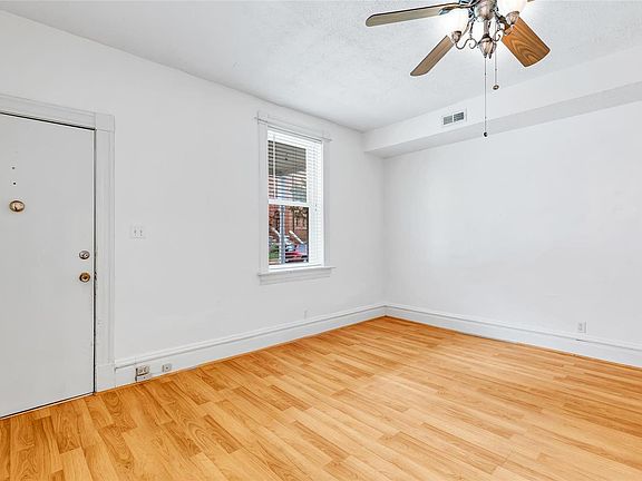 5th image of 5127 Wilson Ave