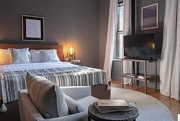 Rented by Charles Coutinho LLC